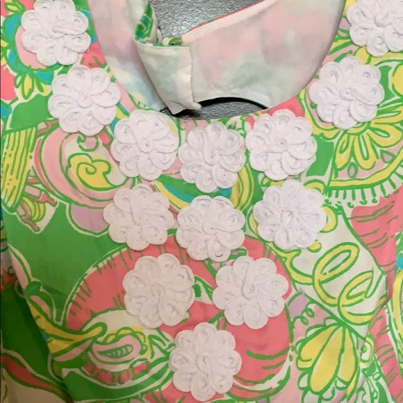 Lilly Pulitzer - Picture 2 of 4